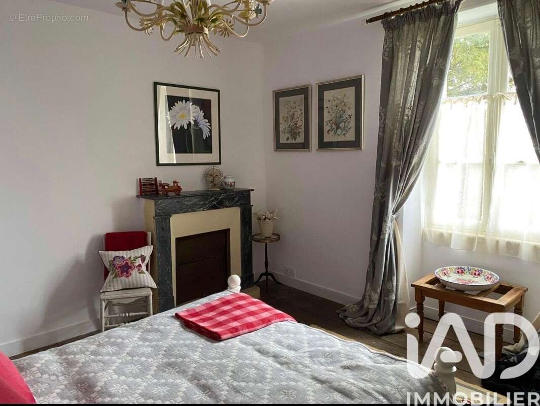 Maison 169 m² à Taize-Aizie  - photo 6