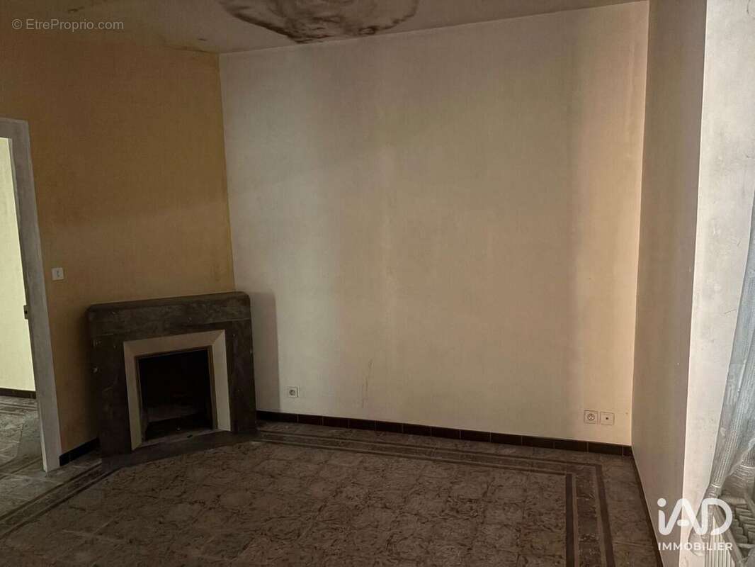 Maison 75 m² à Challans  - photo 2