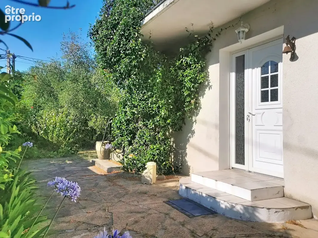 Photo Maison à Labastide-Saint-Pierre au prix de 240 000€