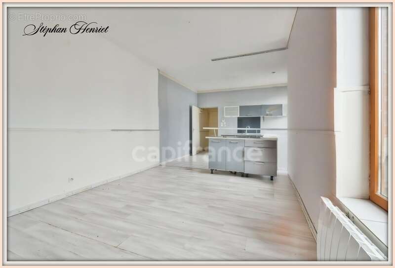 Appartement à VOUZIERS