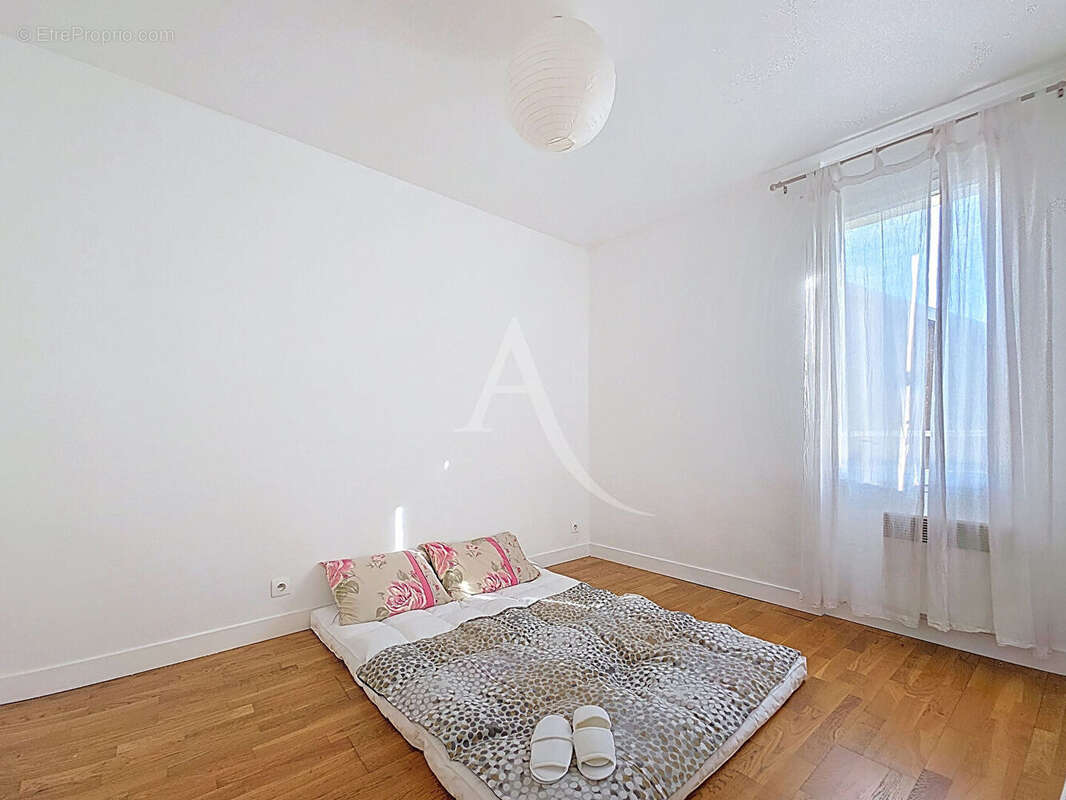 Appartement à MANTES-LA-JOLIE