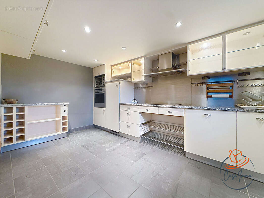 Maison à BELLEGARDE-SUR-VALSERINE