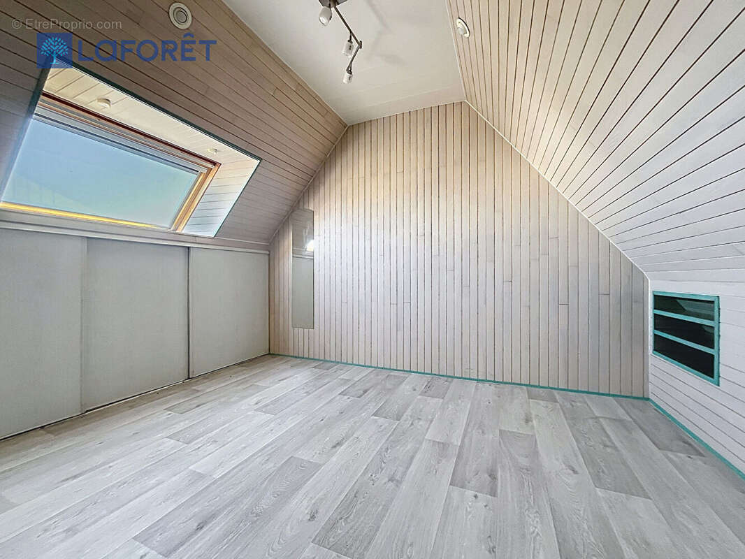 Maison Riantec 6 pièce(s) 110 m2 - photo 15