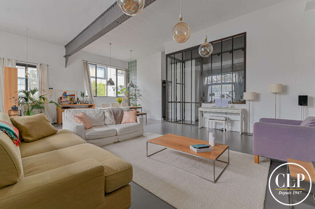 Commerce à MONTREUIL