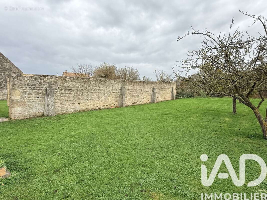 Photo 2 - Terrain à LONGUES-SUR-MER