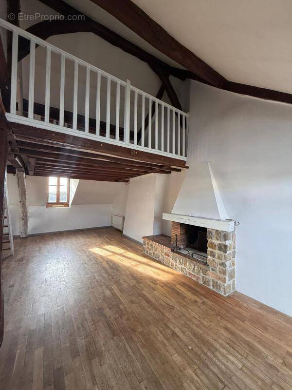 Appartement à MEULAN