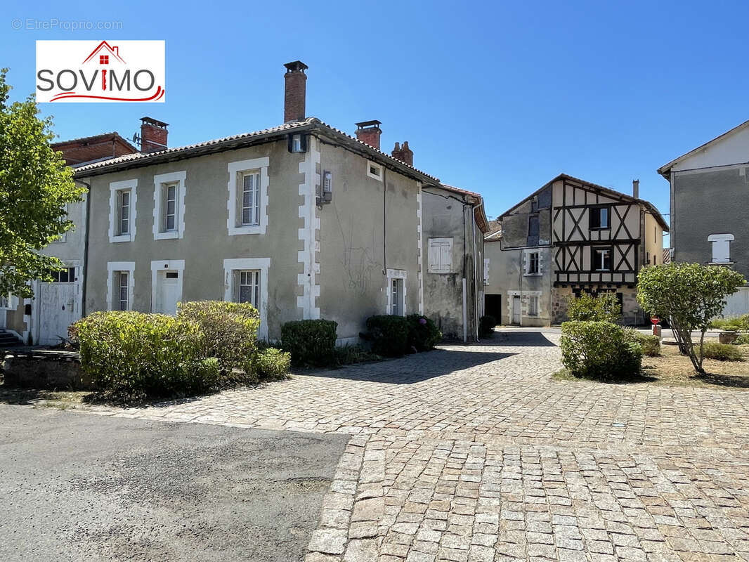 Maison à MANOT