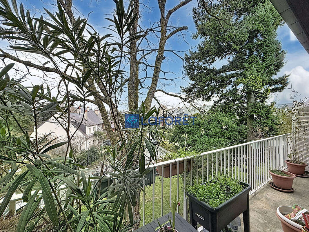 Appartement à SAVIGNY-SUR-ORGE