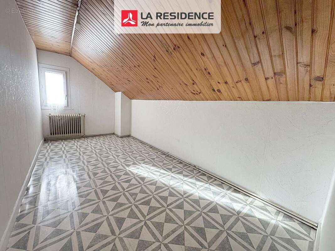 Maison à GARGES-LES-GONESSE