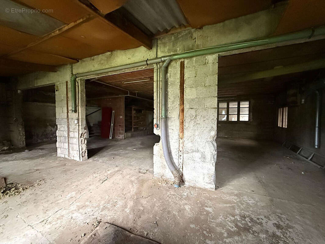 Commerce à CHATEAU-THIERRY