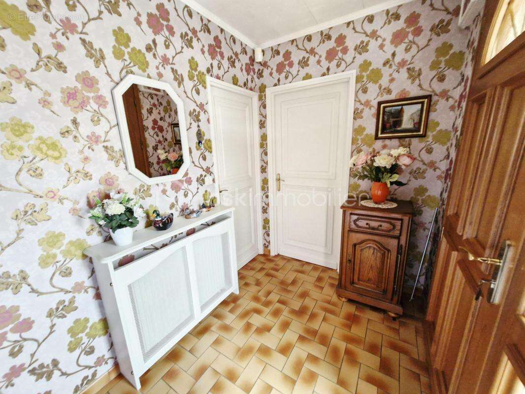 Maison à AVION