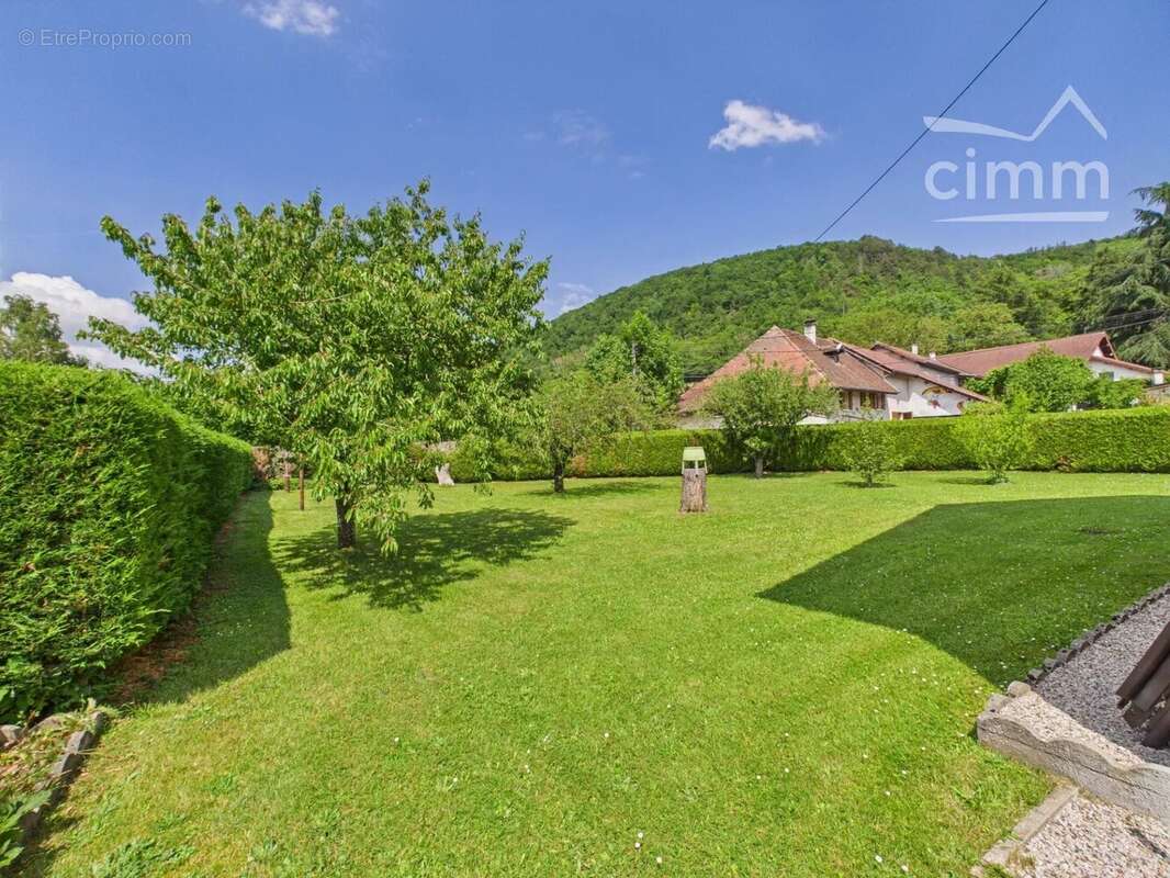 Maison à CHARAVINES