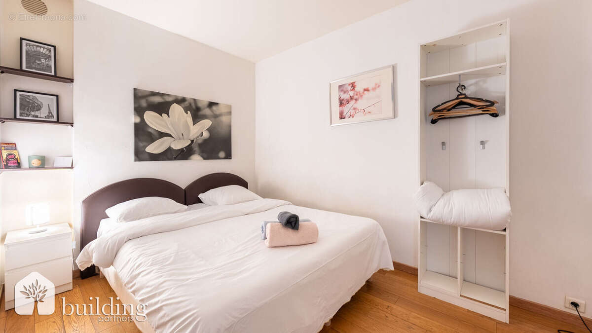 Appartement à PARIS-8E