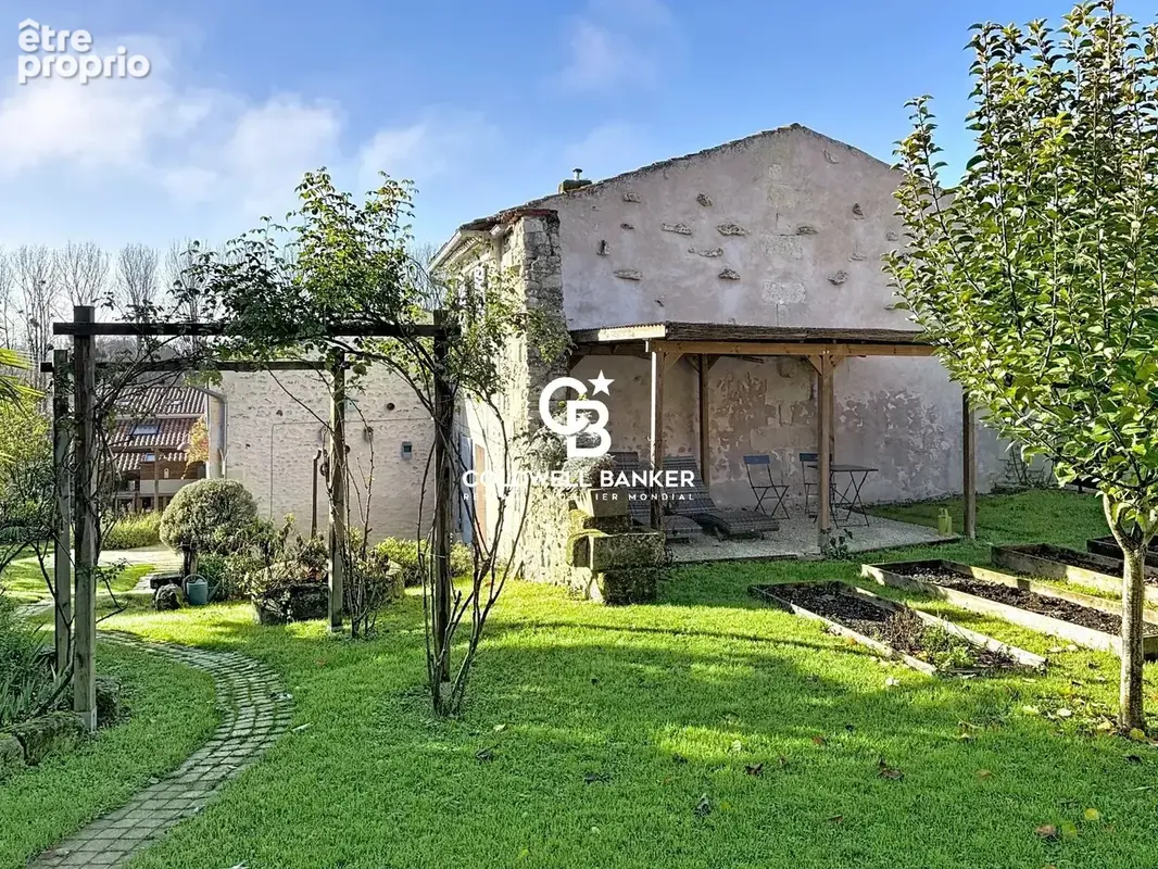 Maison de charme, jardin champêtre et maison d'amis dépendante entre Saintes et Cognac - photo 14