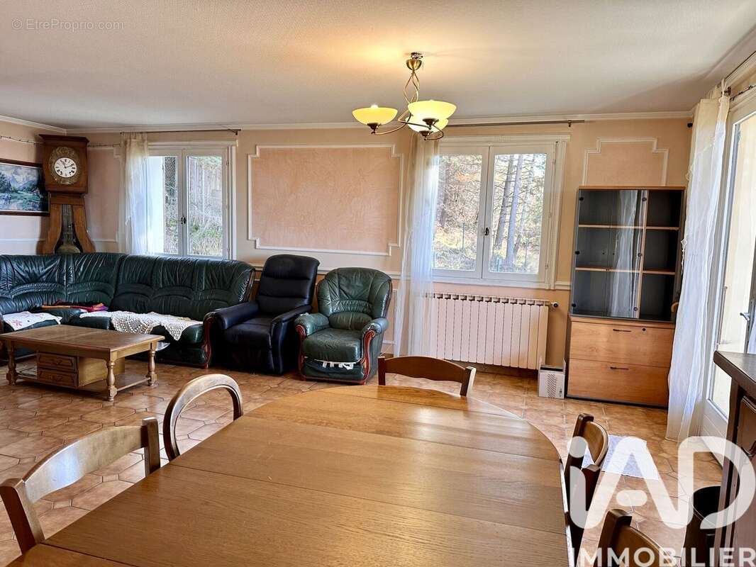 Photo 2 - Maison à MONTCLAR