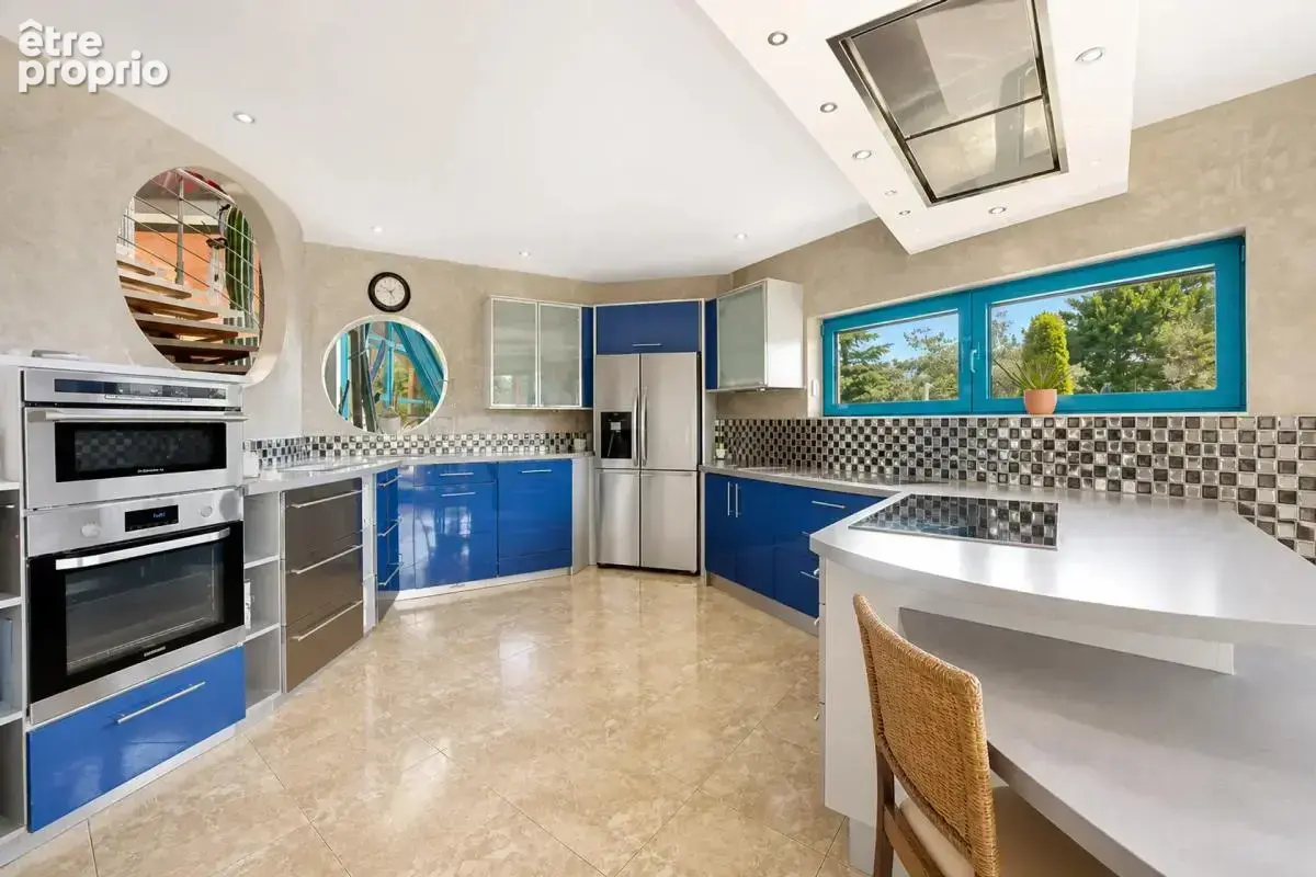 Maison de 5 pièces de 262 m² située à Dabo - photo 3