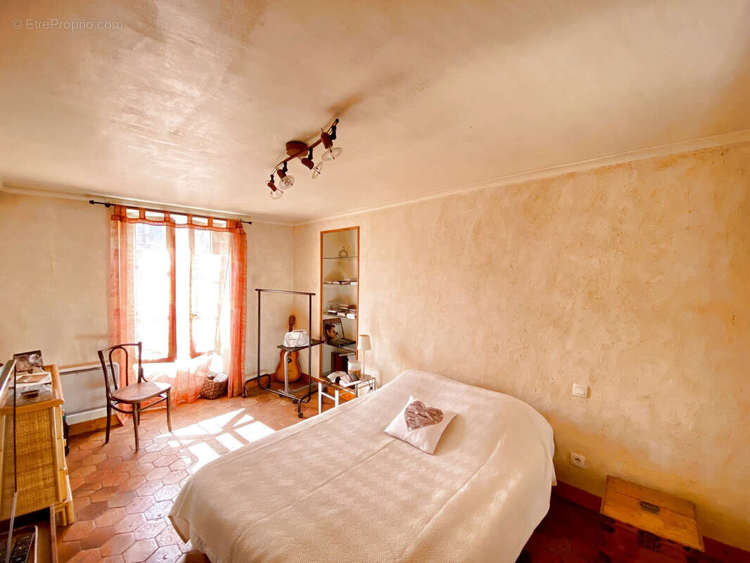 Appartement à THOIRY