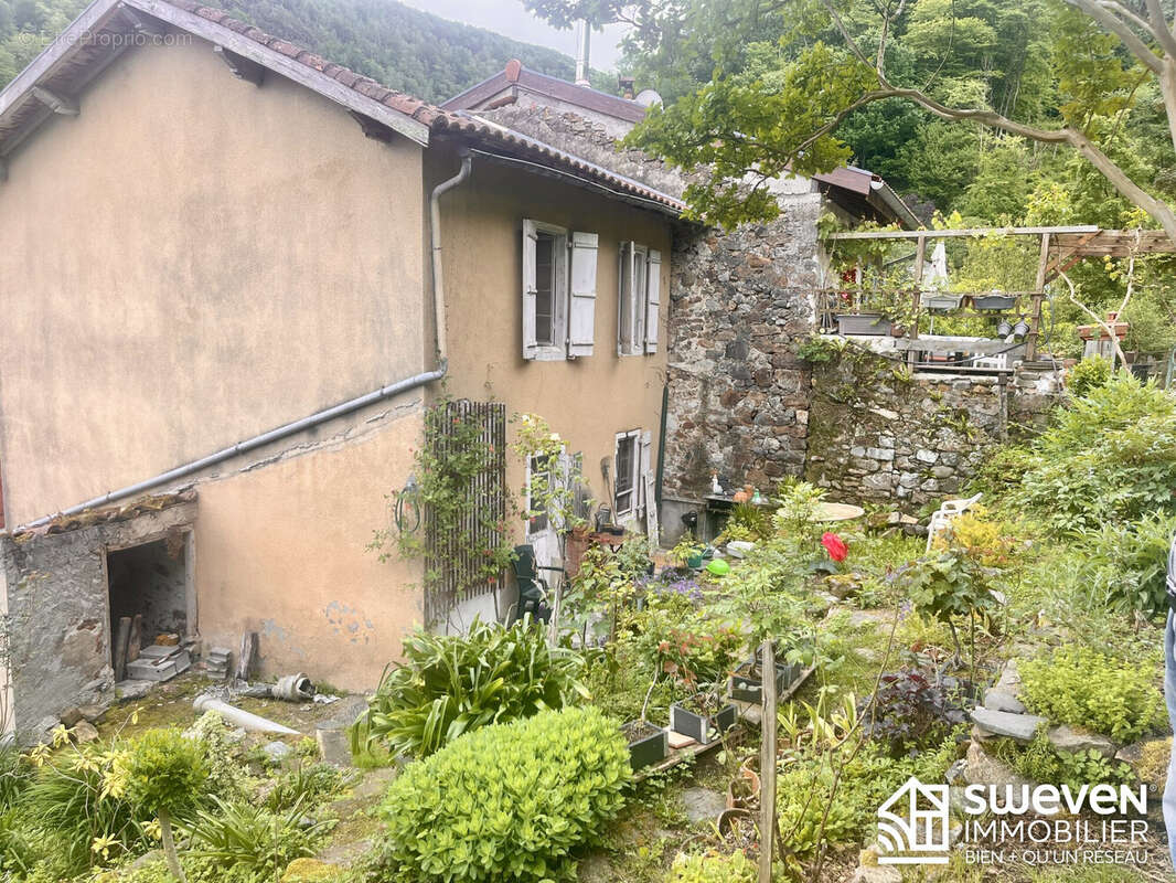Maison 65 m² à Lacourt  - photo 2