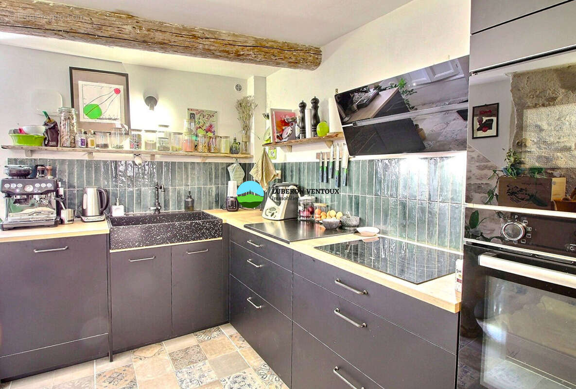 Caromb, maison de charme 3 pièces de 78.36 m2 - photo 5