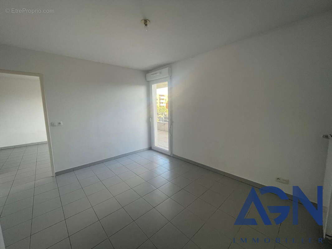 Appartement à JUVIGNAC