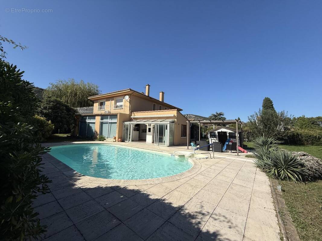 Maison à LE POUZIN