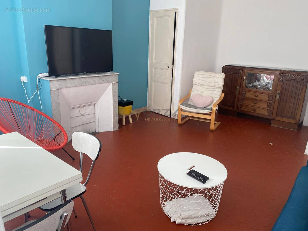 Appartement à MARSEILLE-3E
