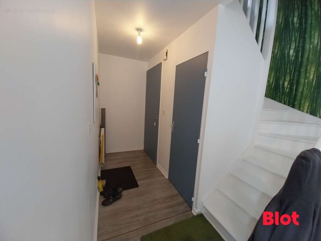 Appartement à SAINT-JACQUES-DE-LA-LANDE