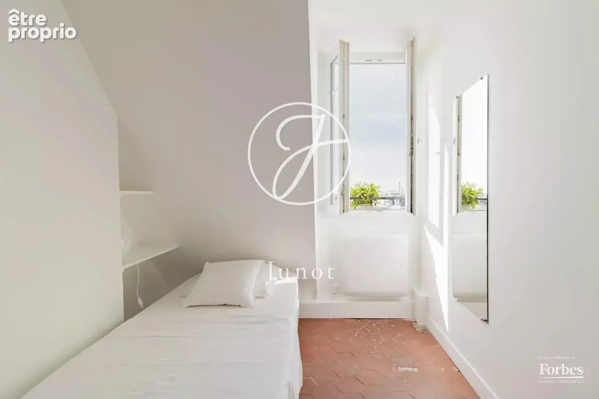 Paris 11e - RUE DE LA PIERRE LEVÉE - Studio à vendre - 9,01m² Carrez - 10,99m² au sol. - photo 5