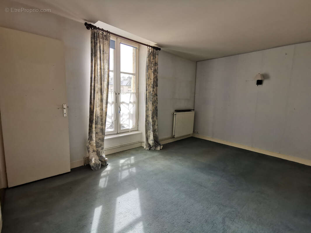 Appartement à rénover   Hôtel particulier au cœur de Bayeux - photo 9