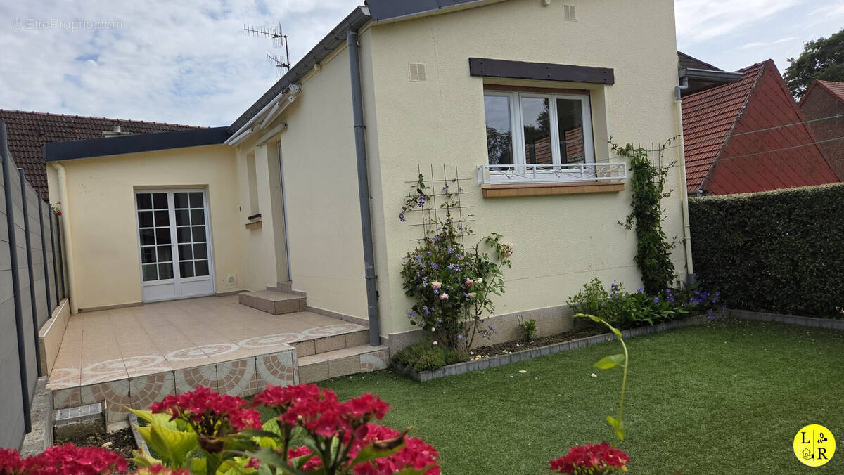 Maison à BEAUMETZ-LES-LOGES