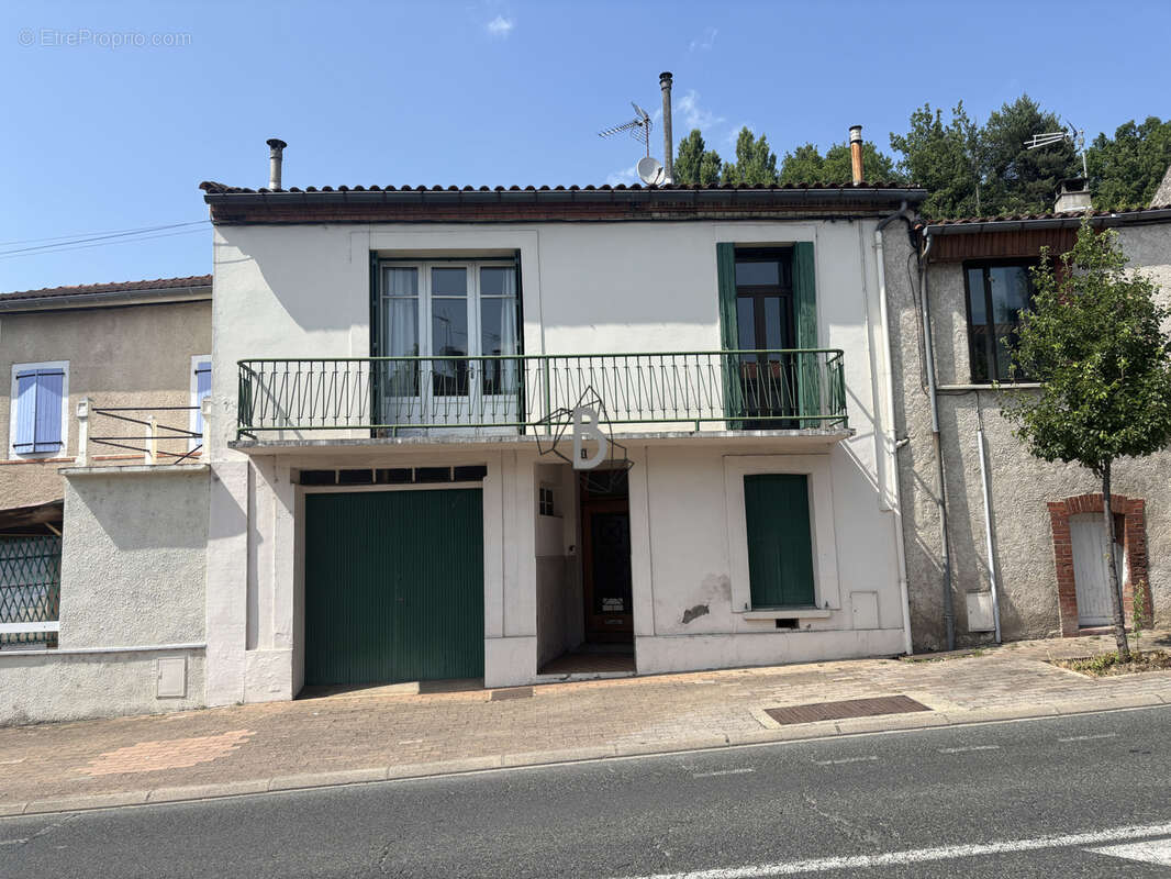 Maison T4 - 106 m2 - CARMAUX - photo 9