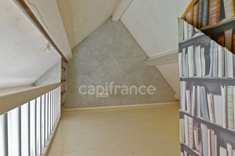Appartement à MAURECOURT