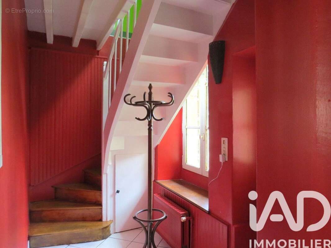 Maison 137 m² à Liancourt-Saint-Pierre  - photo 2