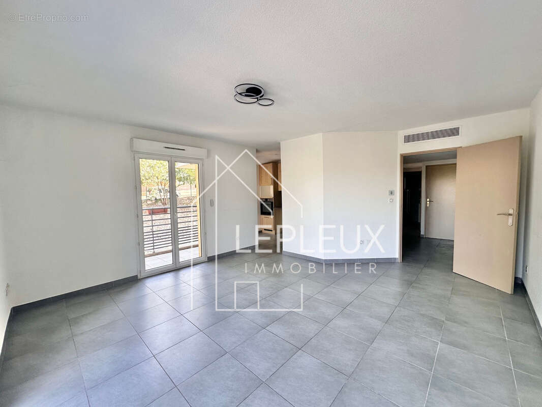 NOUVEAUTÉ   Appartement 3 pièces de 57,85 m2 au dernier étage - photo 3