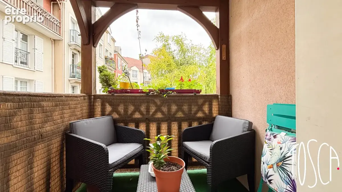 Thiais - quartier apollonia - 4 pieces - balcon - box - proche commerces - photo 18