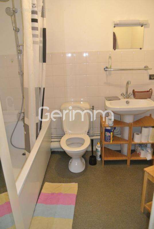 Appartement à GIERES