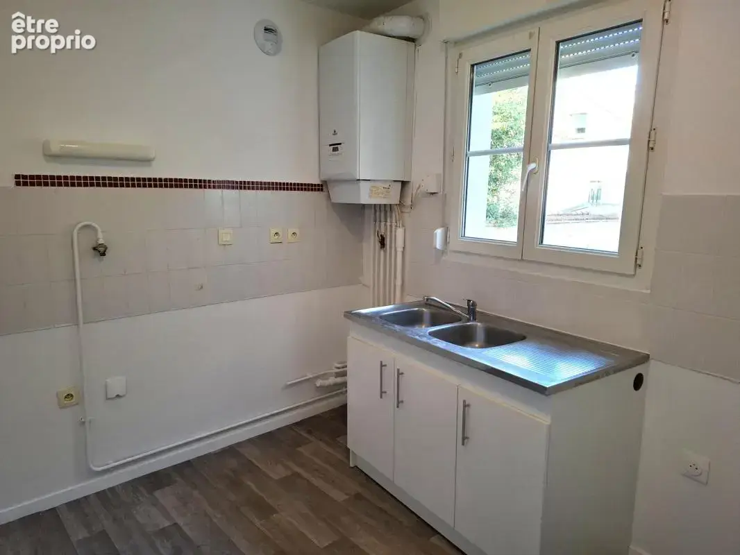 Purchase Appartement 3  pièces 59 m² Brie-Comte-Robert - photo 3