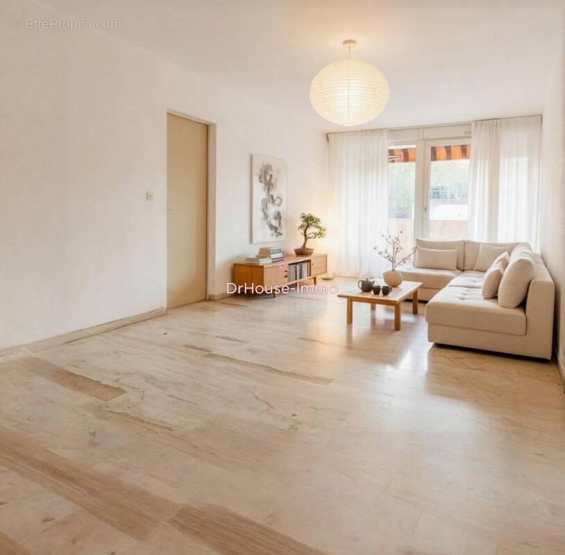 Appartement à LA VALETTE-DU-VAR