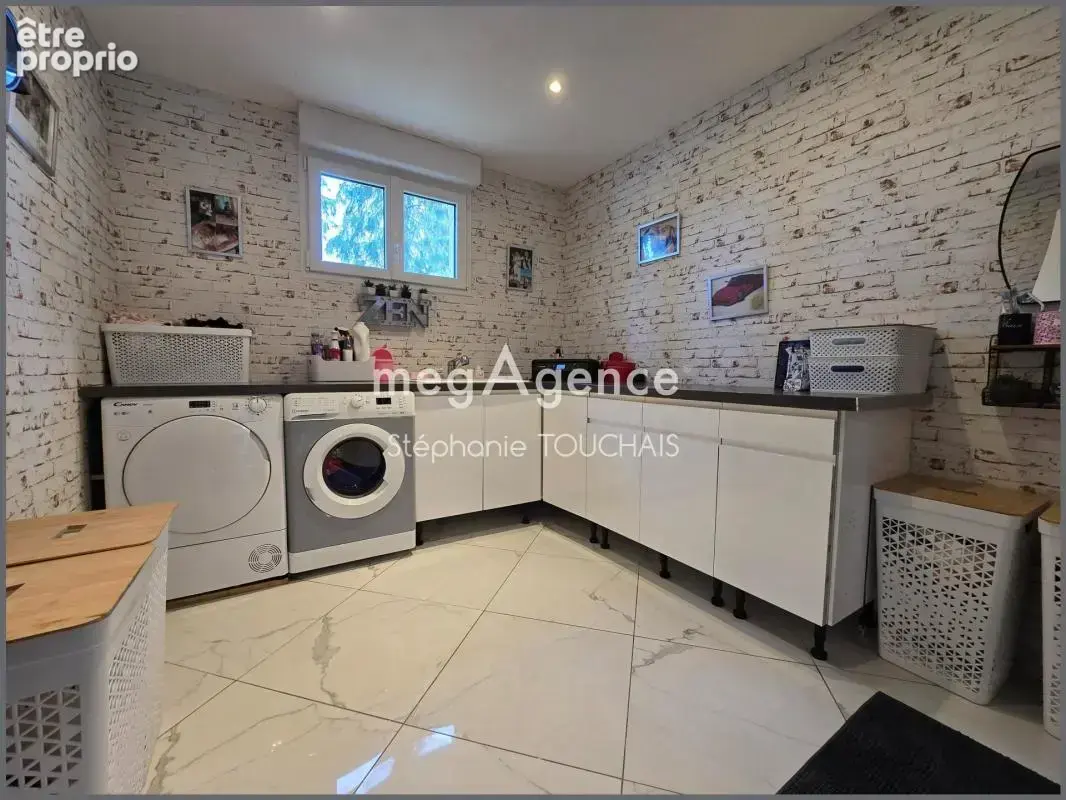 Maison 237 m² , 8 pièces avec logement indépendant – Terrain 3 000 m² - photo 11