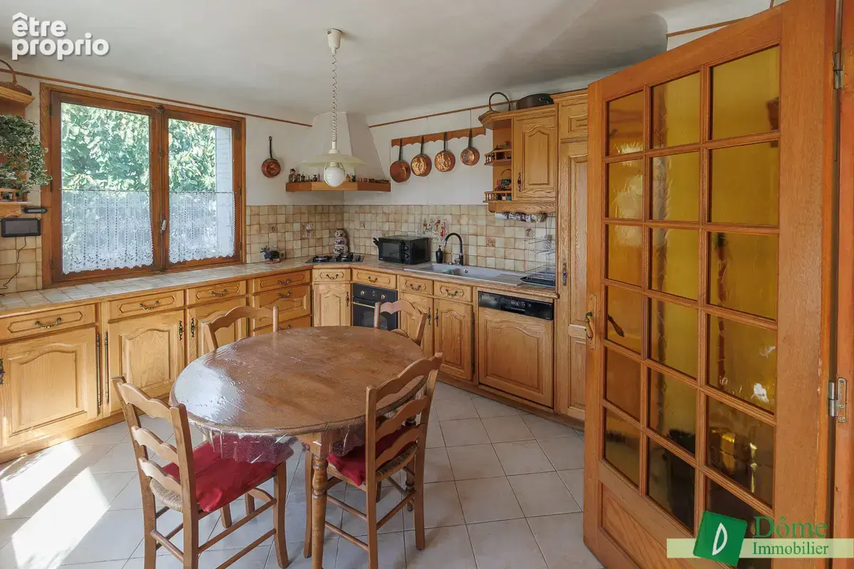 Grande maison familiale au fort potentiel - photo 6
