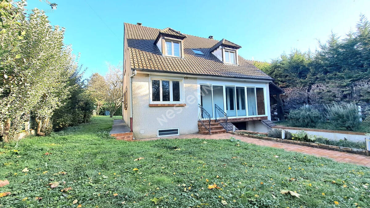 Maison à MAREIL-EN-FRANCE