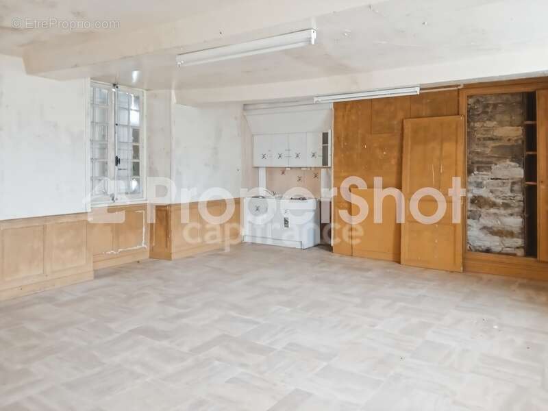 À vendre – Ancien presbytère à réinventer, 10 min de Vire Normandie - photo 7
