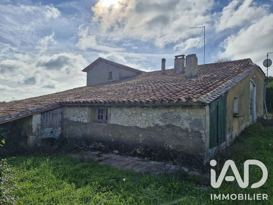 Maison 162 m² à Flaugeac  - photo 8