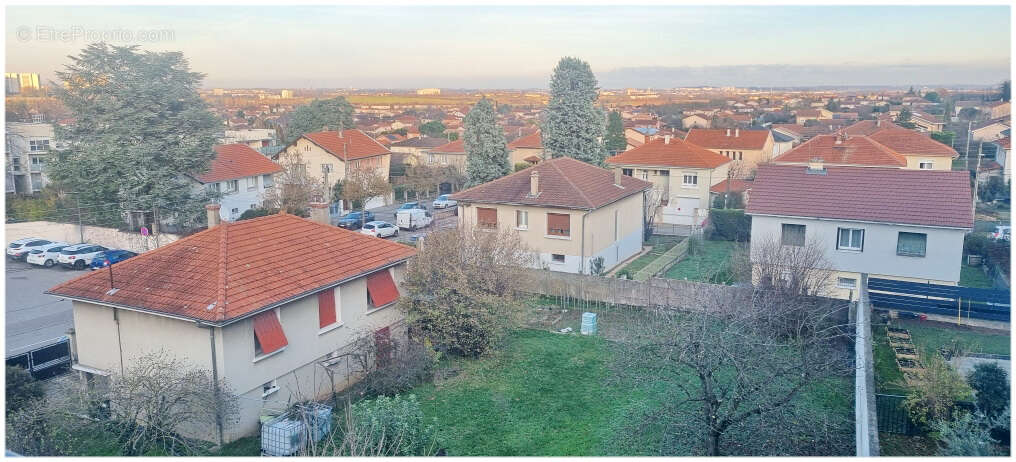 Appartement à FEYZIN