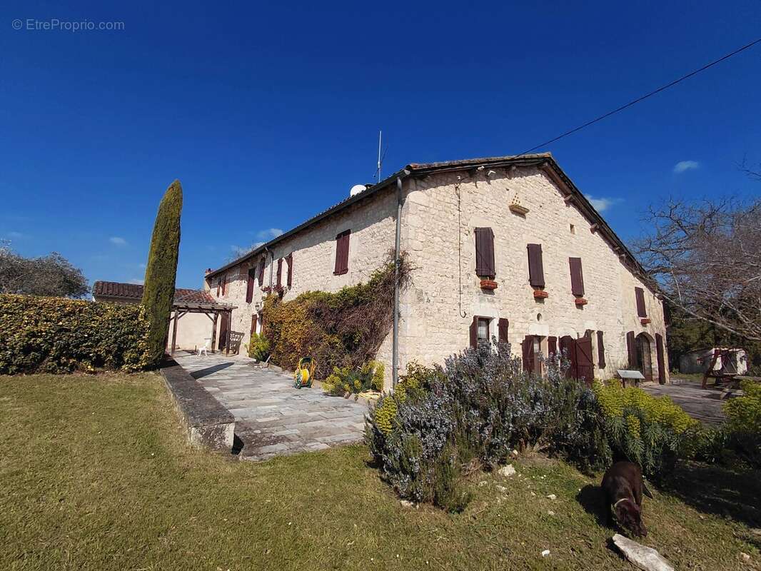 Maison à CORDES-SUR-CIEL