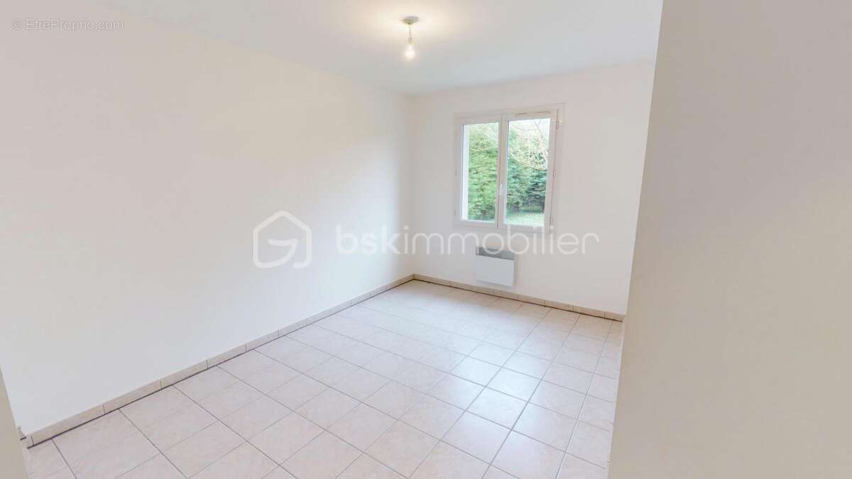 Maison à SAINT-DOULCHARD