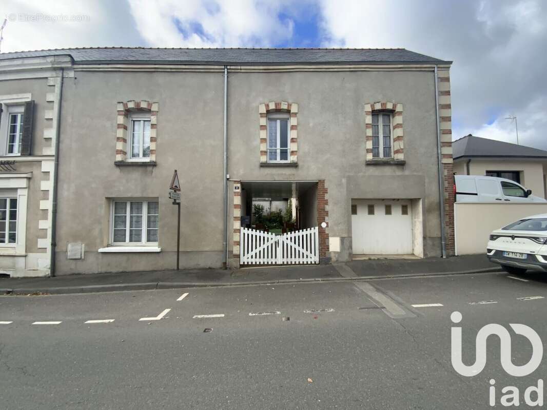 Photo 2 - Maison à COMBREE