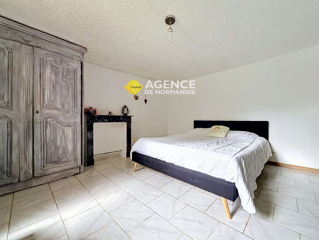 Maison 200 m² à Montreuil-L'argille  - photo 7