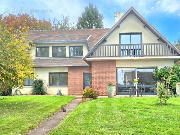 Maison à POIX-DE-PICARDIE