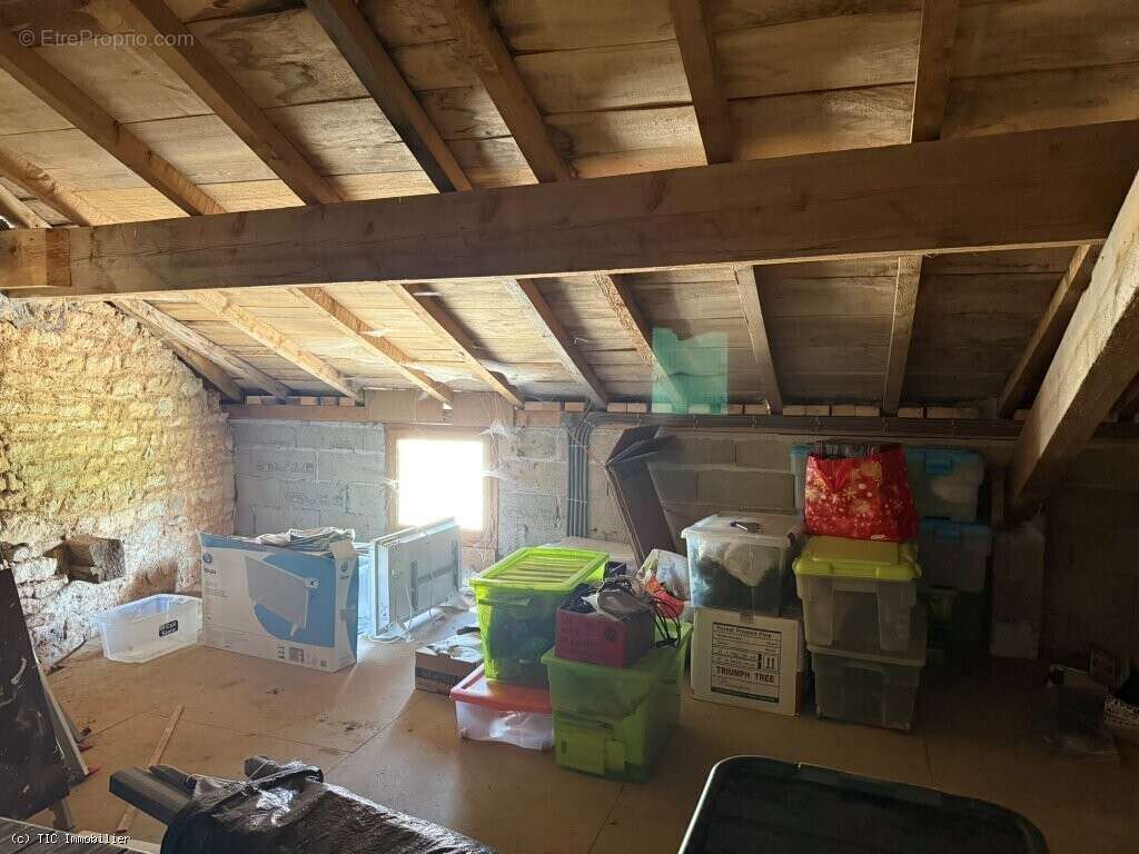 Maison à SAUZE-VAUSSAIS